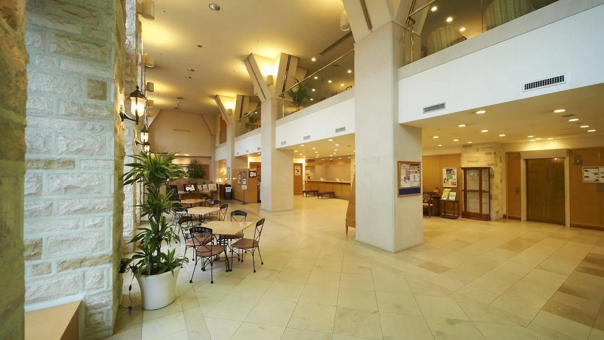 Hotel Sunroute Sopra Kobe 3*,  Japan